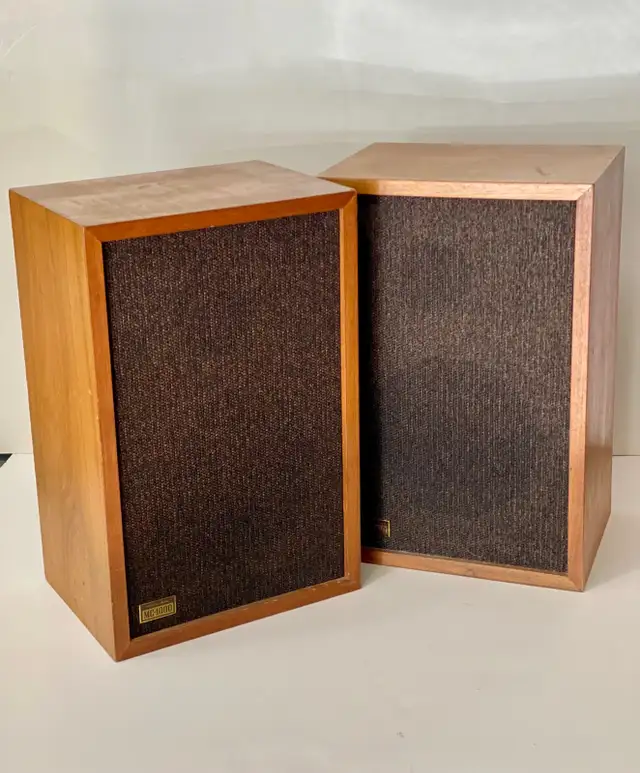 Realistic MC 1000 speakers 62863266610306124