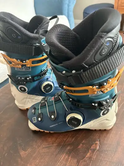 K2 Recon 120 BOA - HEATED Ski Boots - 25.5, View more