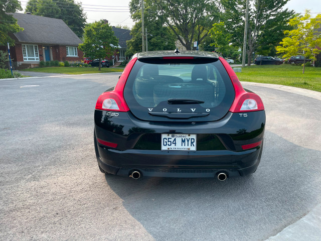 2012 Volvo C30 T5 - 211 000 km dans Autos et camions  à Ville de Montréal - Image 3