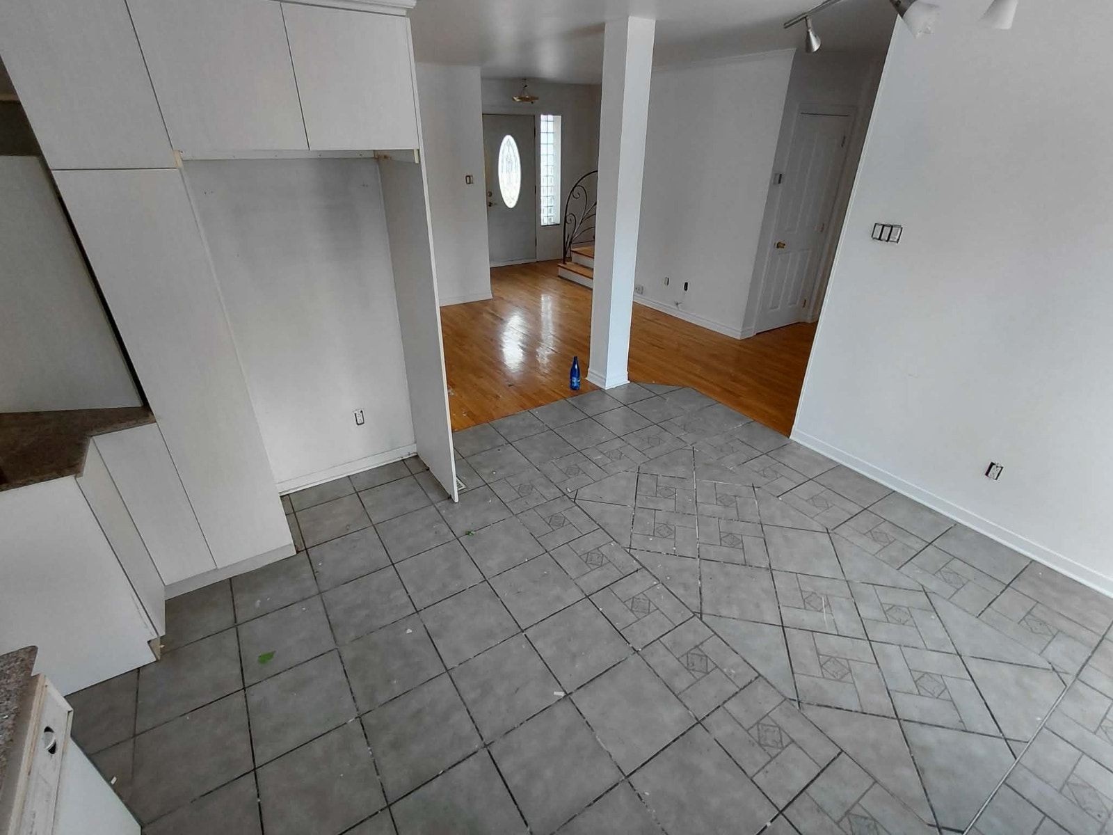 Grand Logement 5 ½ a Montreal-Nord - occupation immediate — photo 3