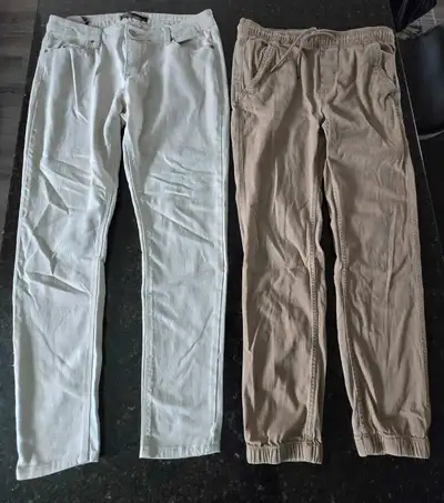 Pic 1: Beige caki stretch jeans on the left size 32. Caki cargo pants on the right size XS. 10$ each...
