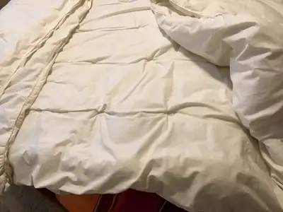 QUEEN COMFORTER, View more