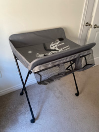 Folding diaper change table