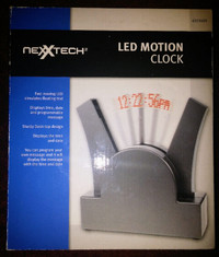 Vintage NEXXTECH Digital LED Light MOTION CLOCK Like New BOX