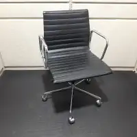 Eames facsimile Office Work Chair Leather Black Ergonomic K5500