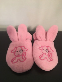 Pink Puppy mitts for toddlers - used