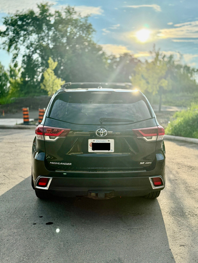 2019 Toyota Highlander SE AWD – No Accidents in Cars & Trucks in Ottawa - Image 2