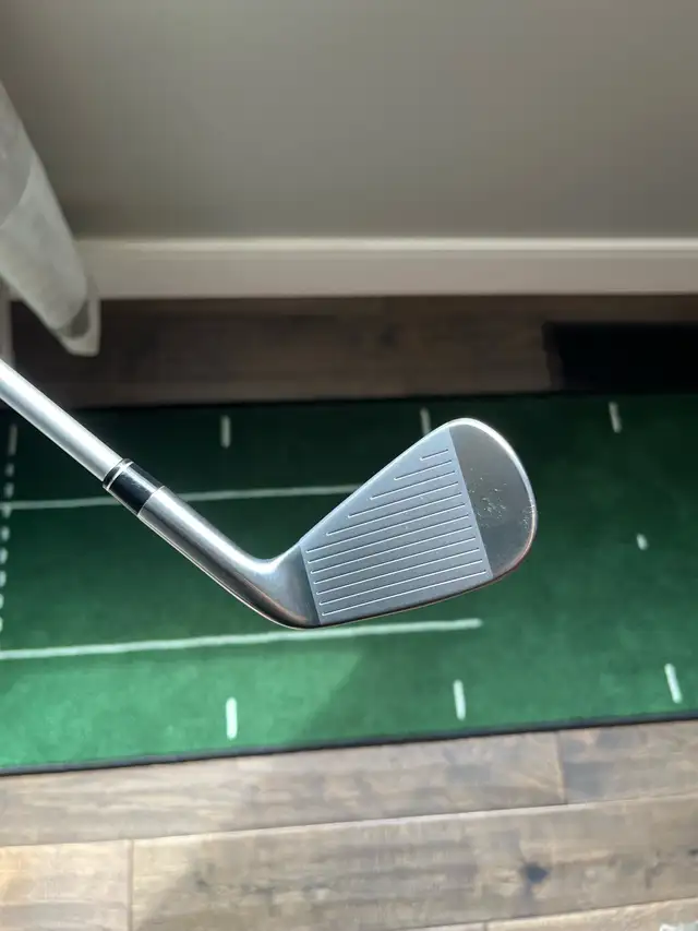 TaylorMade SIM UDI 2 driving iron ( LH Stiff) in Golf in Kitchener / Waterloo - Image 4