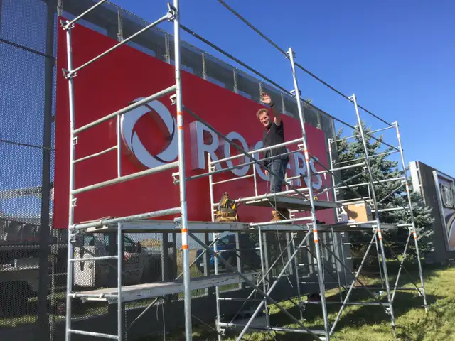Experienced sign maker & Installer in Construction & Trades in Mississauga / Peel Region - Image 6