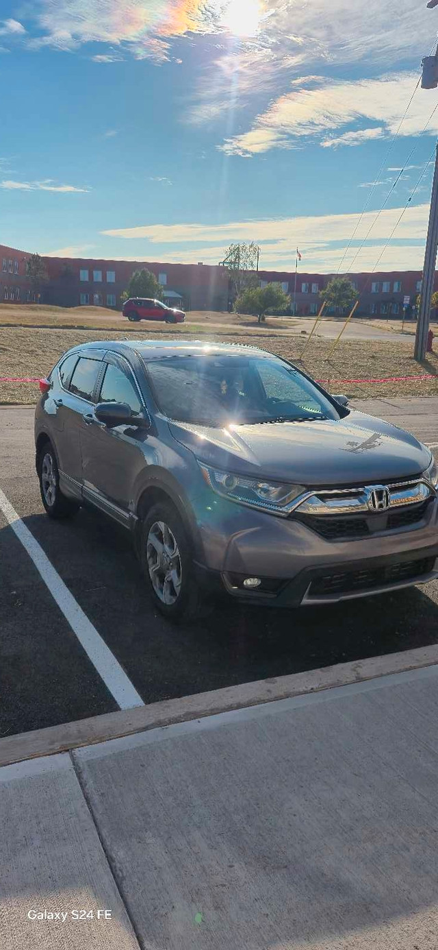 Honda CR-V 2018 in Cars & Trucks in New Glasgow - Image 2