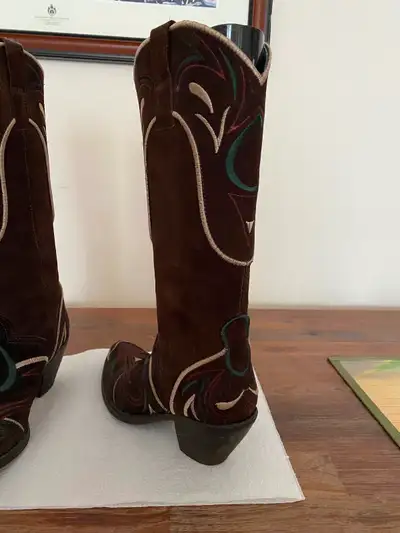 Italian brown suede cowgirl boots, size 7, View more