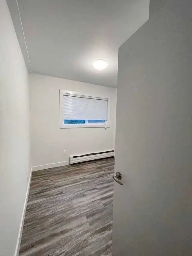 3 bedroom 1 1/2 bathroom in Long Term Rentals in Prince Rupert - Image 10