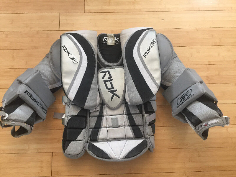 Goalie Chest Protector Hockey Ottawa Kijiji