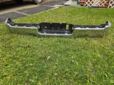 Dodge Ram rear bumper. Great condition extremely minor scratches here and there can barely see. Fits...