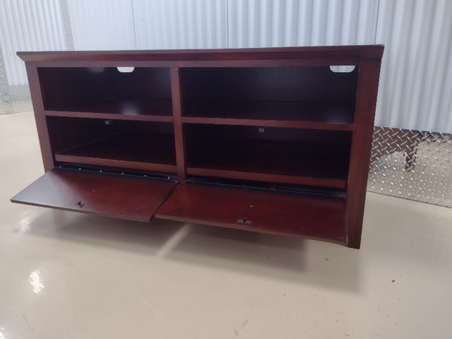 Craftsman Style TV Stand | TV Tables & Entertainment Units | Ottawa