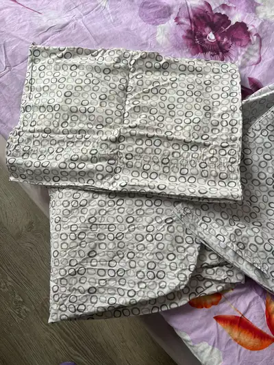 100% cotton Queen bed sheets set in great condition , View more