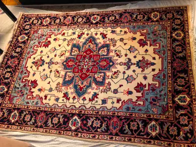 Rugs/Carpet/Floor Mat/Vintage/Lamps/Lights/Candles more, View more