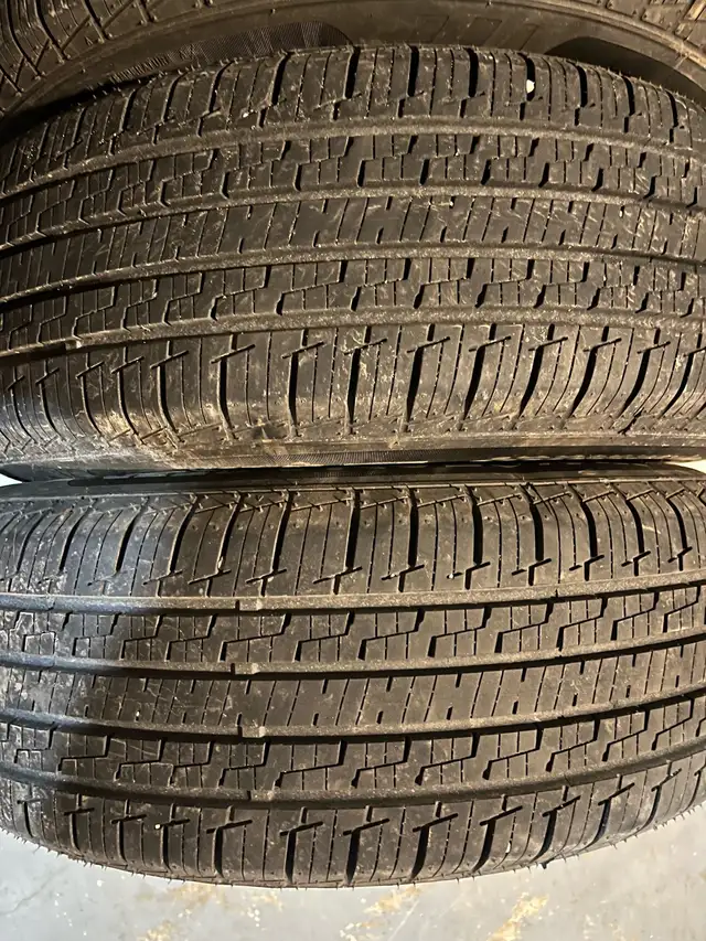4 Motomaster Hydra Edge 95/65 R15 on rims 5x105mm bolt pattern in Tires & Rims in Ottawa - Image 2