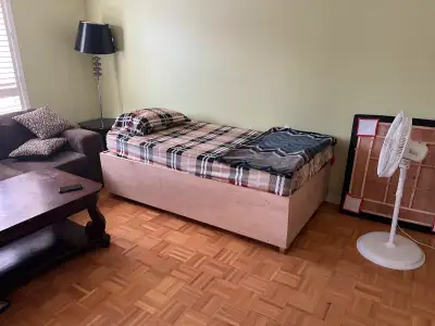 Room available for Girls in sharing