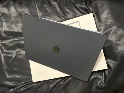 MacBook Air 15-inch M4 Like New Base Model, View more