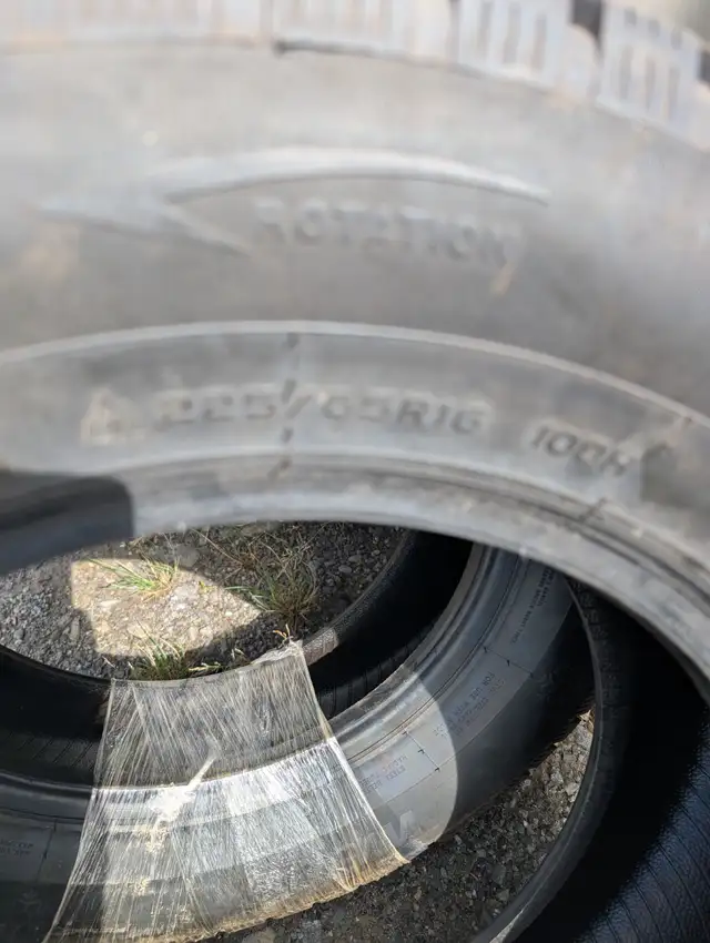 Pneus d hiver in Tires & Rims in Rimouski / Bas-St-Laurent - Image 4
