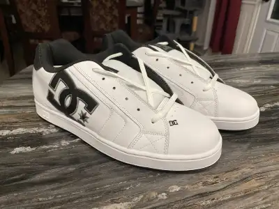 NEW men’s DC RUNNERS, View more