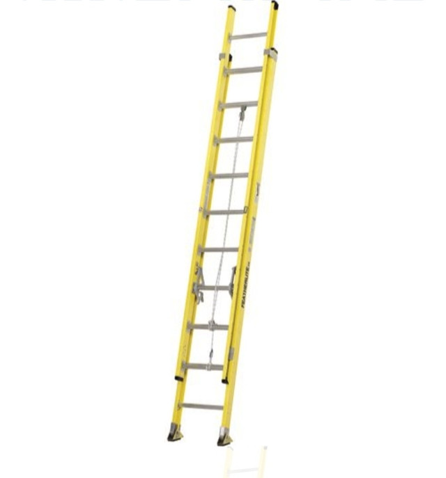 FEATHERLITE EXTENSION LADDER Ladders & Scaffolding Ottawa Kijiji