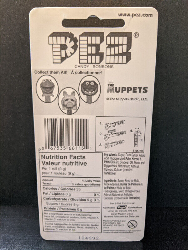 Collectors PEZ - Mickey Mouse Kermit NHL Goalie Mask - Unopened in Arts & Collectibles in Markham / York Region - Image 3