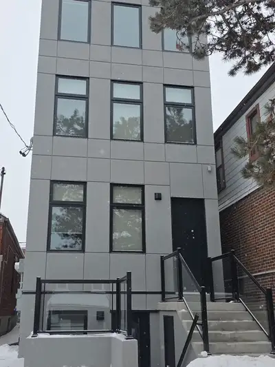 Brand new 1000 sq.ft. apartment available for rent. 2 bedrooms, 1 bathroom. Full appliance package i...