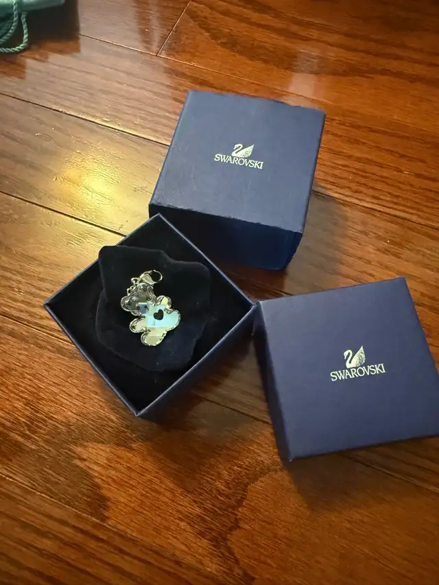 swarovski necklace and bracelet  in Jewellery & Watches in Markham / York Region - Image 6