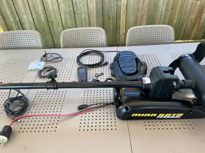 Selling excellent condition 2013 Minn Kota Terrova 80lb thrust 60” shaft iPilot with link Spot lock...