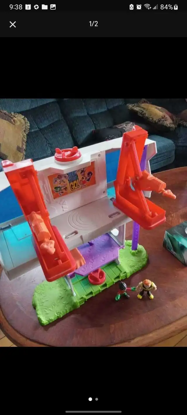 Teen Titans playset in Toys & Games in Summerside - Image 3