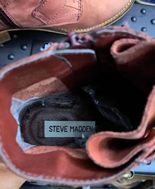 Steve Madden Genuine Leather Women's Buckled Boot in Women's - Shoes in City of Toronto - Image 8