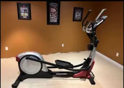 Healthrider H45e Eliptical Trainer, View more
