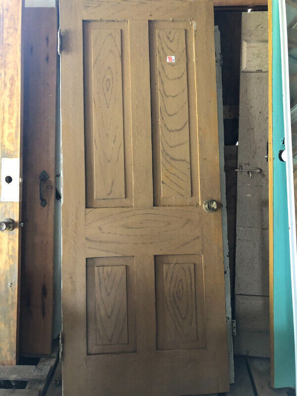 Doors - solid wood and mirror doors with hardware in Windows, Doors & Trim in Kitchener / Waterloo - Image 2