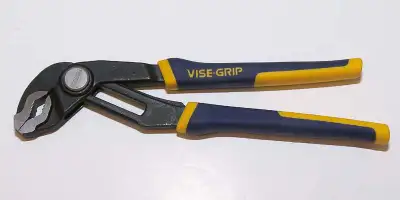 Irwin GrooveLock V-jaw pliers, 8-inch, View more