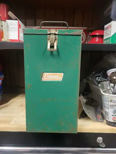 Coleman lantern carry case, View more