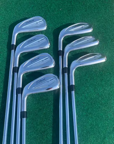 Left handed. Stiff flex. 5-GW. Very forgiving irons. The irons are in mint condition. Located in For...