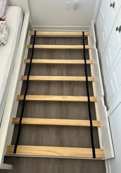 Bought this as extra bed which was never used. Bed in perfect condition. Selling the trundle bed fra...