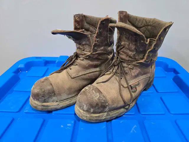 Leather Boot Cleaning 495405463965552642