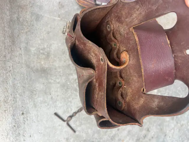 Tool pouch and belt in Hand Tools in Kingston - Image 3