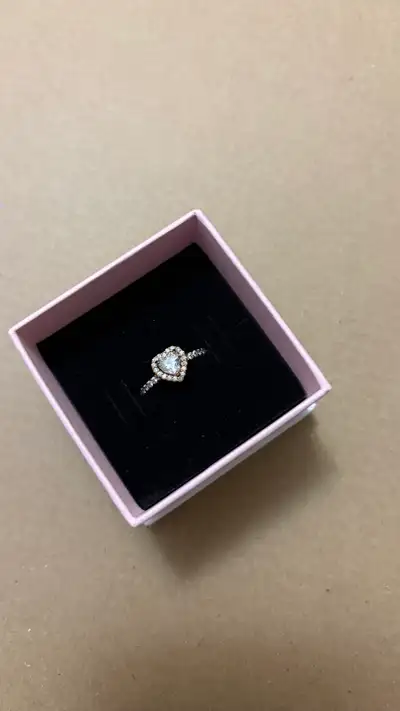 BRAND NEW pandora elevated heart ring -GOLD, View more