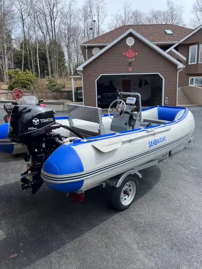 (Price Drop) Seabright 2023 , closest to new as can be. Not 3 tanks of gas used up. Stored indoors....