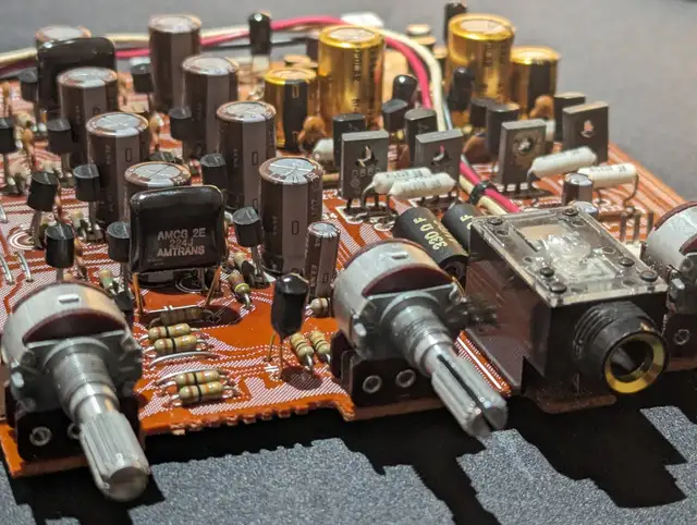 Vintage audio capacitor upgrades & restoration in Stereo Systems & Home Theatre in Mississauga / Peel Region - Image 6