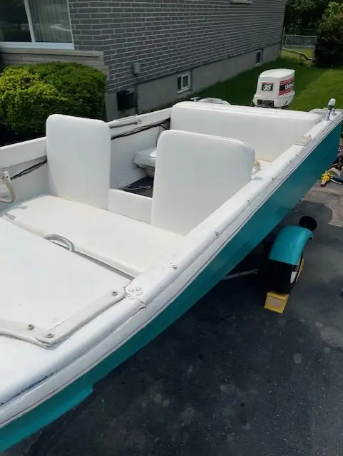 Springbok Boat Motor and Trailer in Powerboats & Motorboats in Peterborough - Image 5