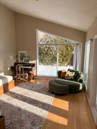 Short term furnished rental home in Lethbridge, View more