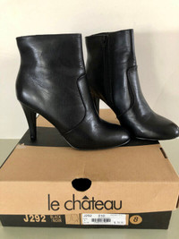 Black Le Chateau boots, size 8, new