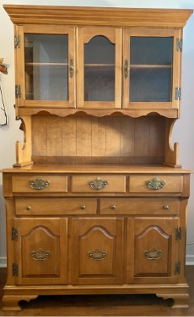 Buffet Roxton, View more
