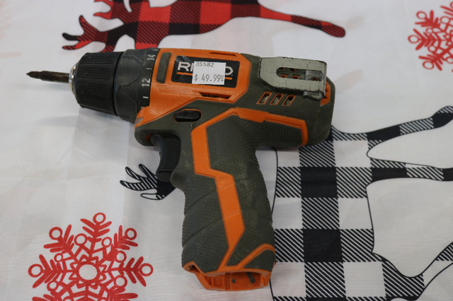 Ridgid R82005  Drill / Driver (Battery Not Included, Power Tool in Power Tools in City of Halifax - Image 2