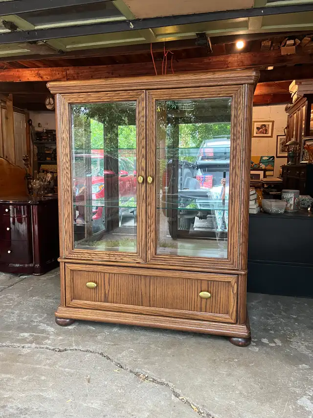 Stunning Display Cabinet in Hutches & Display Cabinets in Peterborough - Image 3